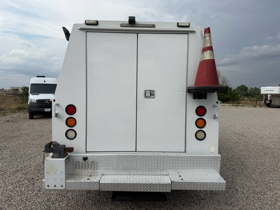 Used 2017 Mercedes-Benz Sprinter 3500 w/ Suspension Package II image 9