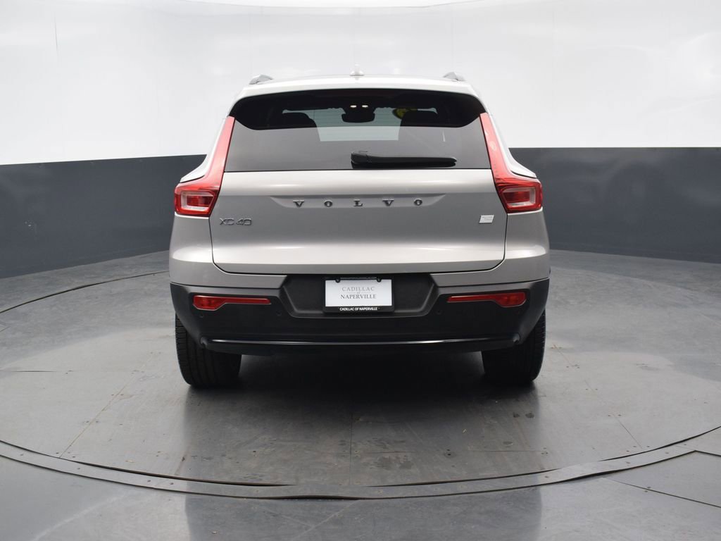 Used 2023 Volvo XC40 Recharge Plus w/ Protection Package Premier AWD/4WD image 5