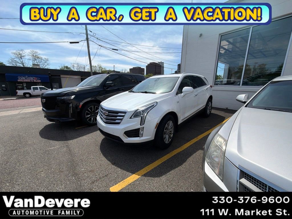 Used 2017 Cadillac XT5 Luxury w/ Driver Awareness Package FWD image 1