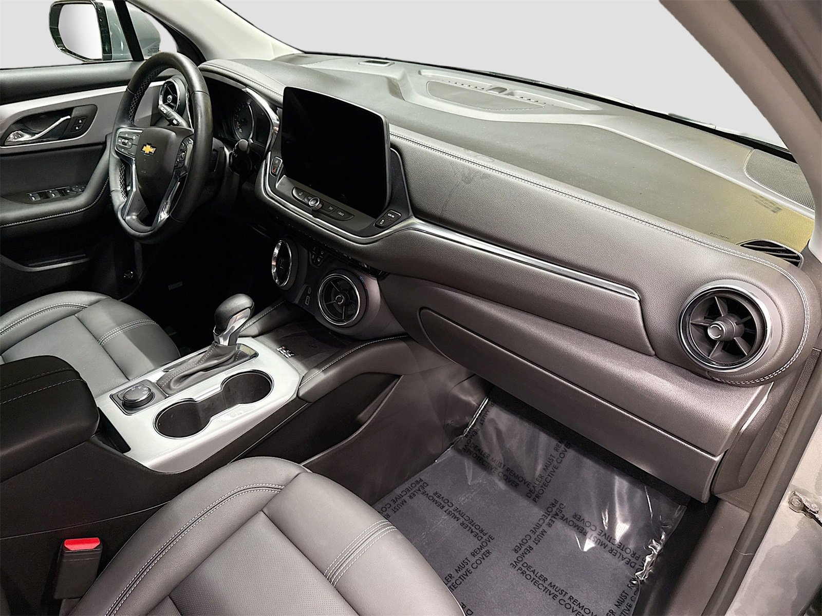 New 2025 Chevrolet Blazer LT w/ Sound & Technology Package image 30