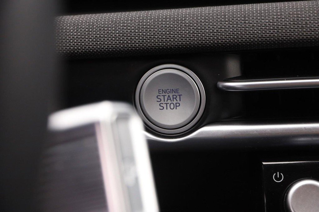 Used 2025 Hyundai Tucson Limited image 16