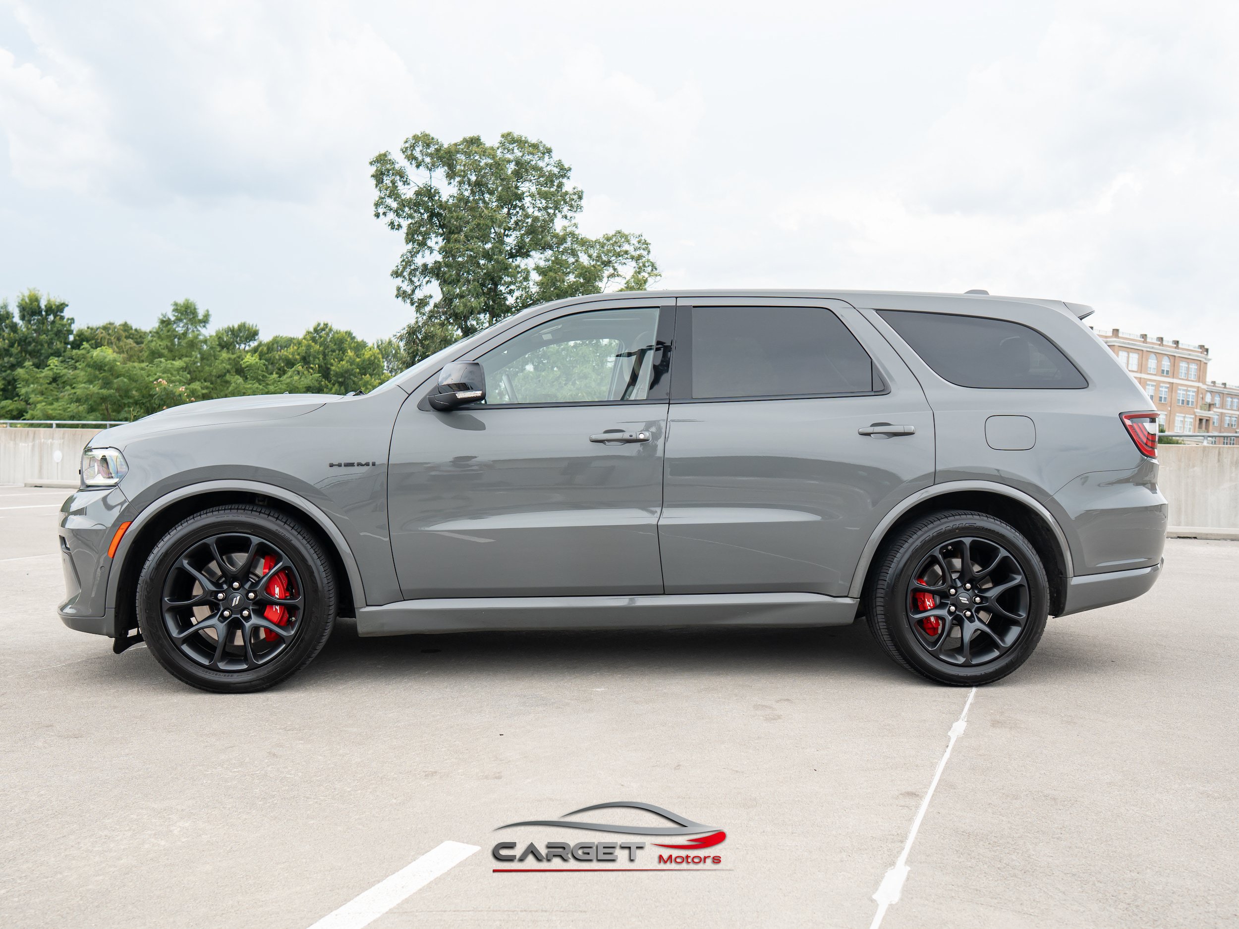 Used 2021 Dodge Durango R/T w/ Tow 'N Go Package AWD/4WD image 4