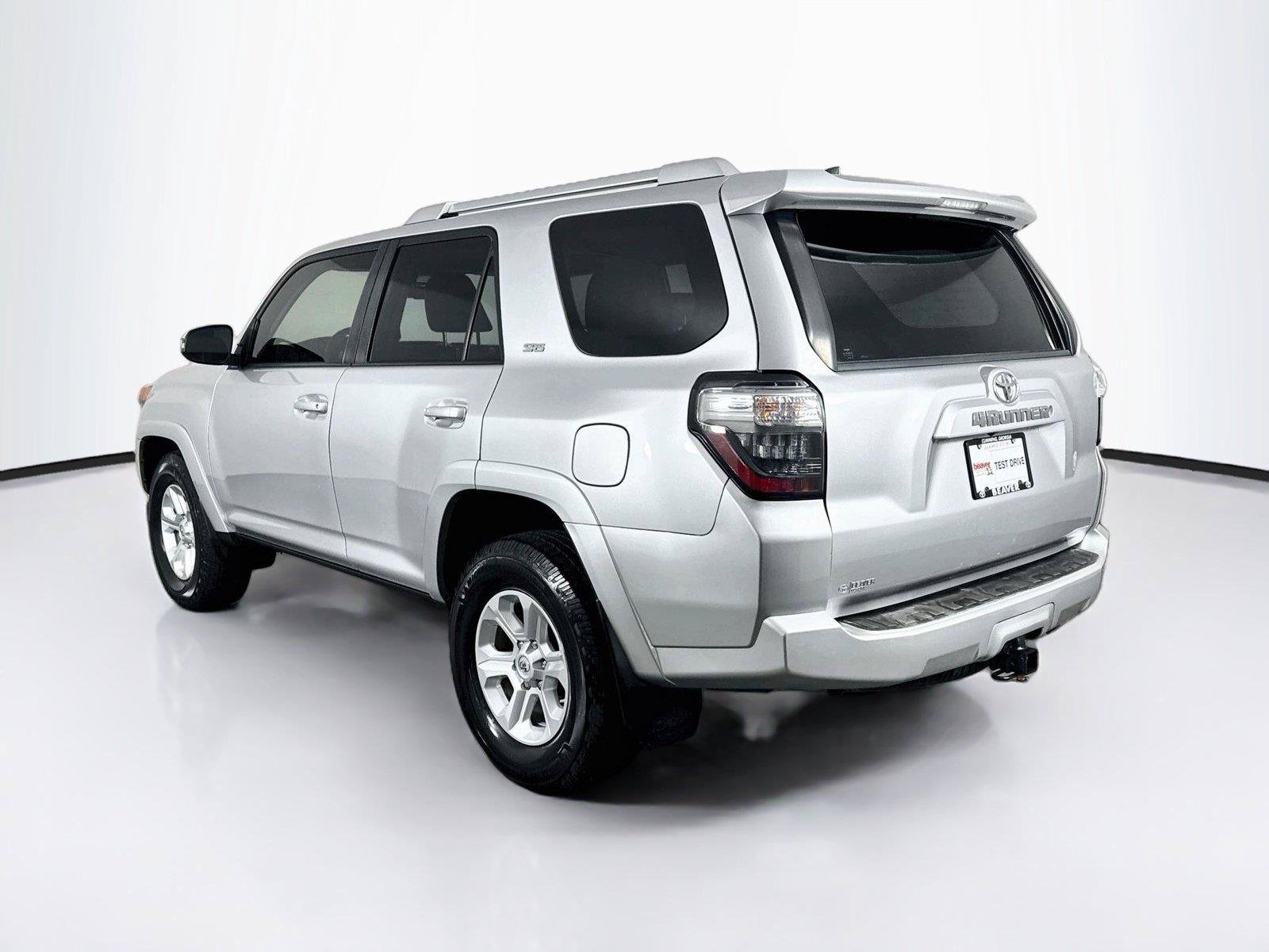 Used 2016 Toyota 4Runner SR5 Premium RWD image 13