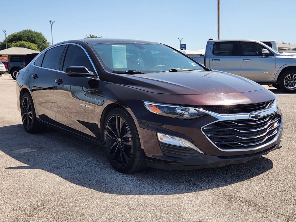 Used 2021 Chevrolet Malibu LT FWD image 3