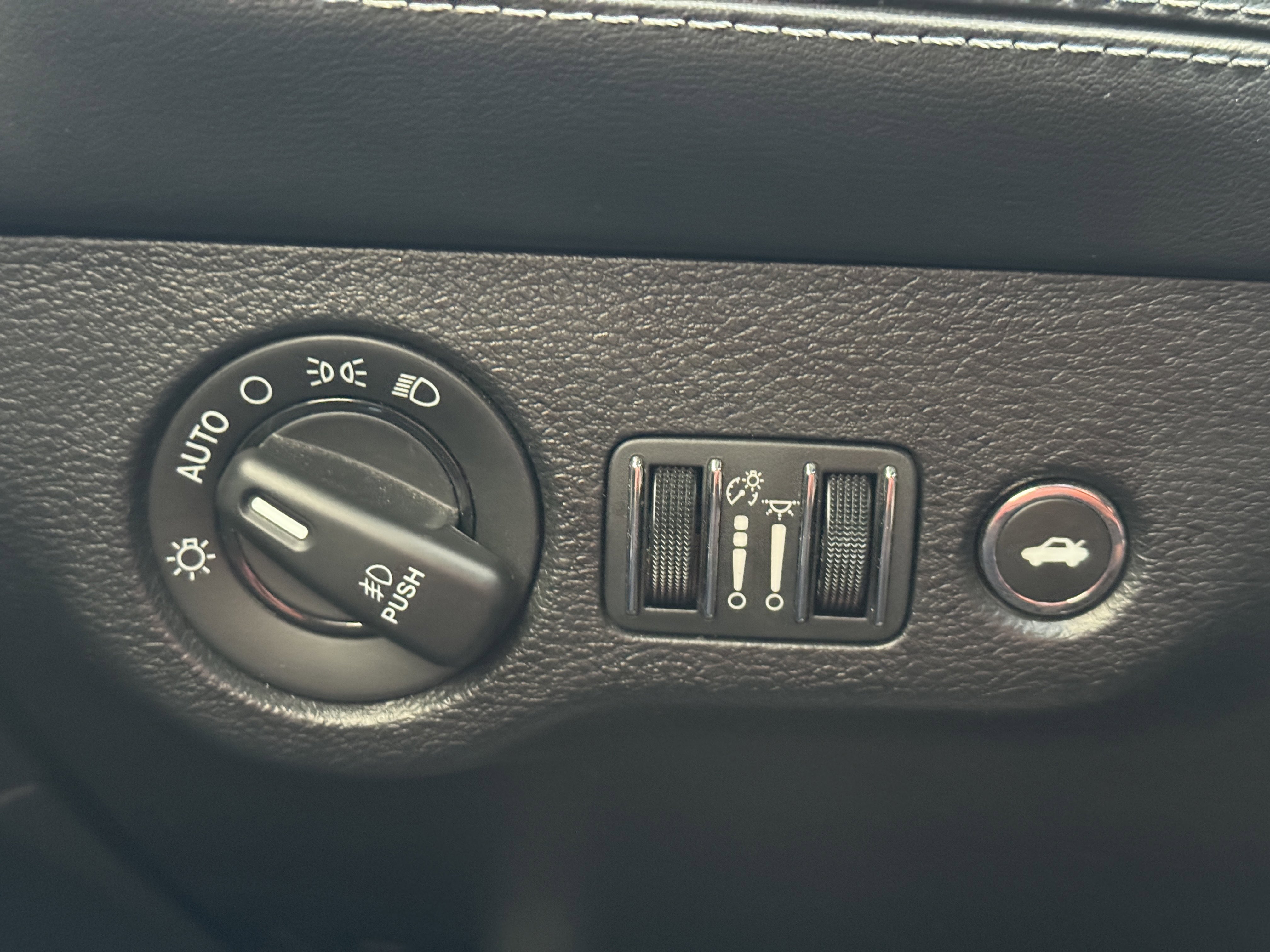 Used 2023 Dodge Challenger R/T Scat Pack w/ Plus Package image 25