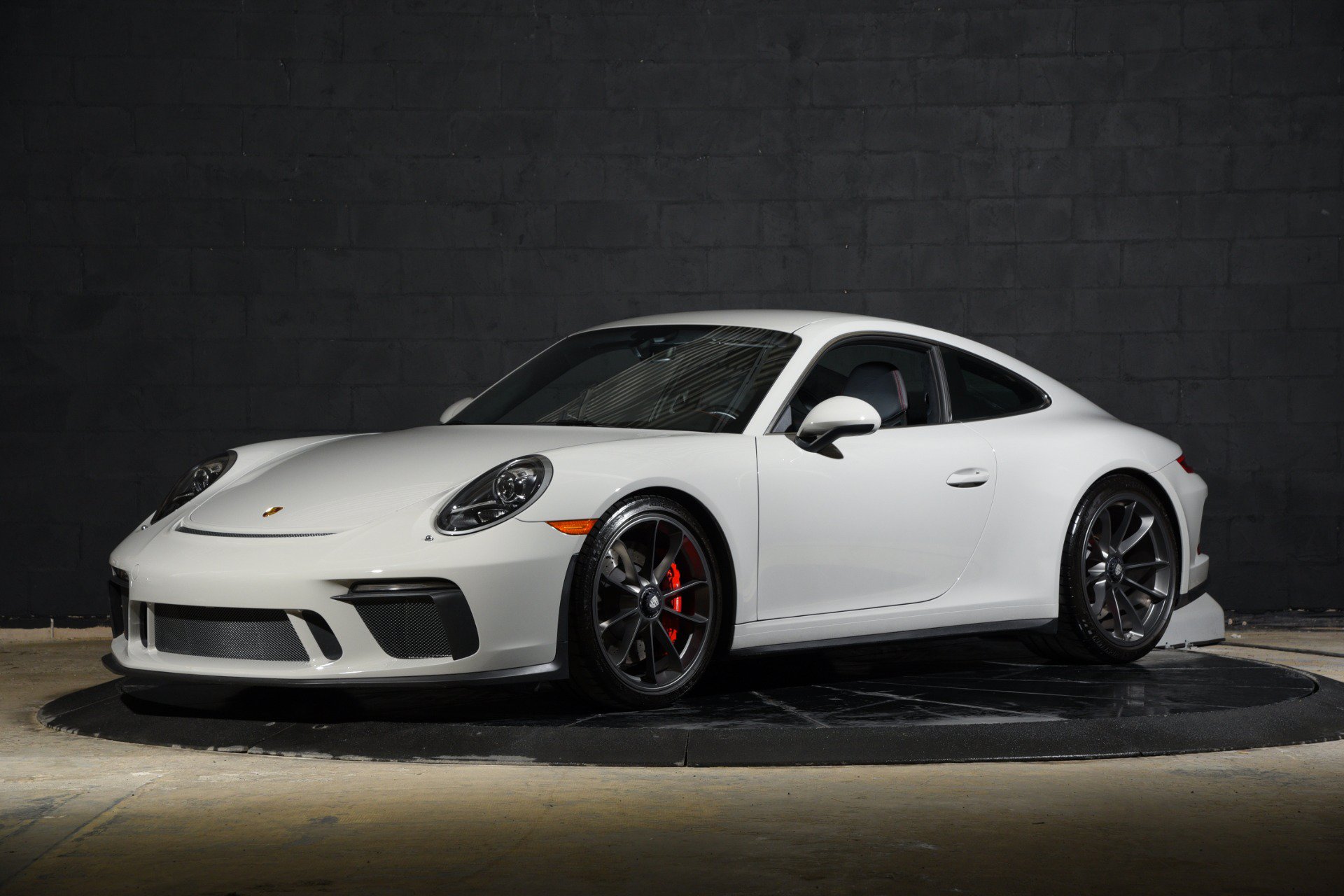 Used 2019 Porsche 911 GT3 RWD image 10