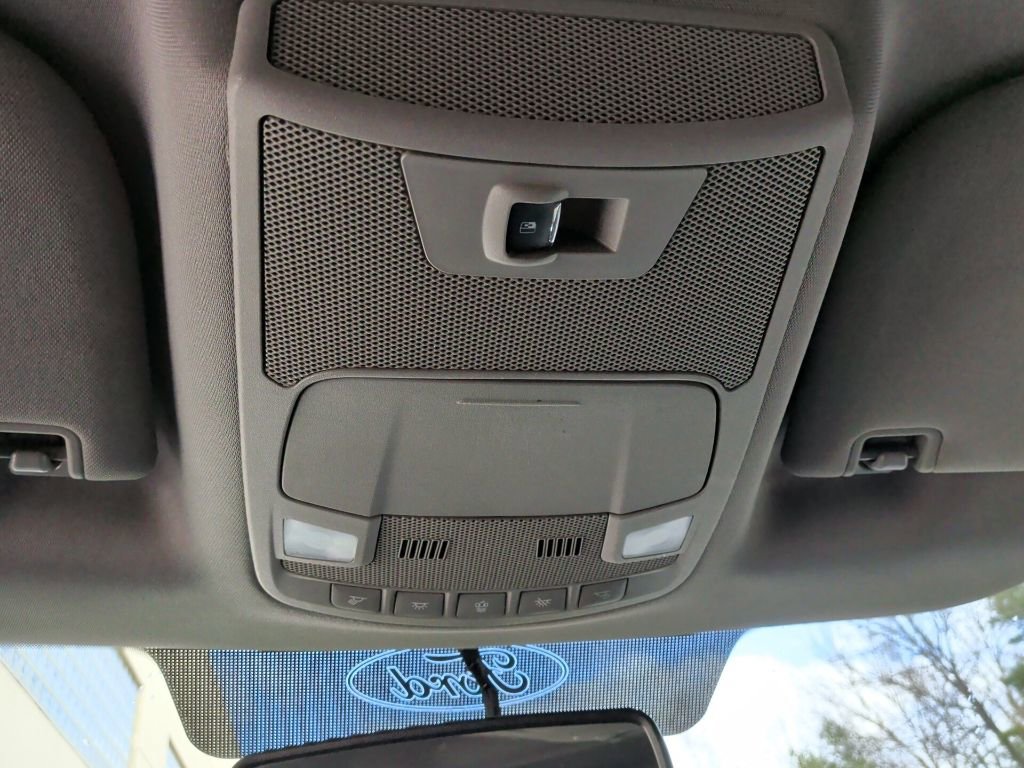 Used 2016 Ford F150 XLT w/ Equipment Group 302A Luxury image 28