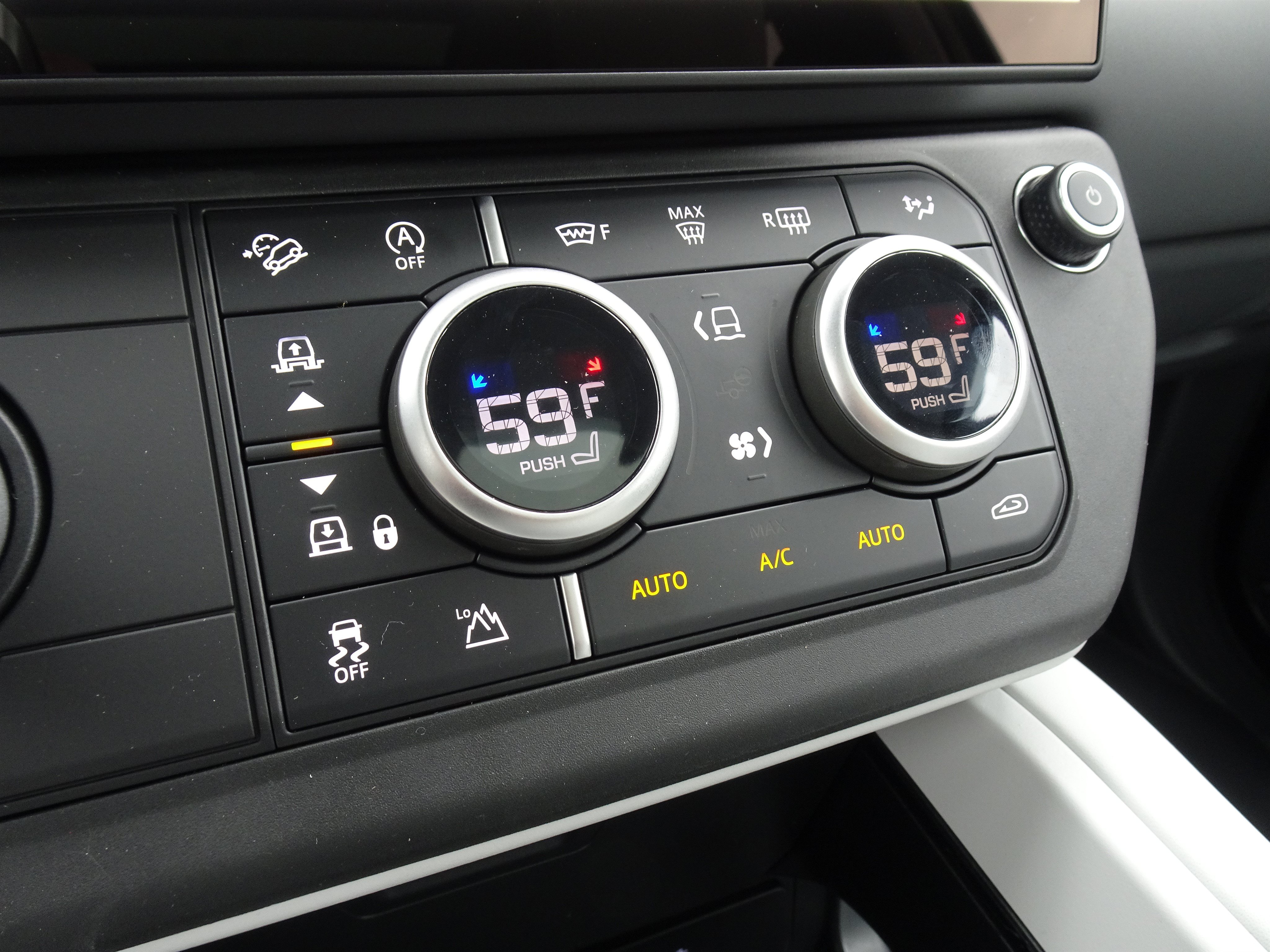 New 2026 Land Rover Defender 130 X-Dynamic SE AWD/4WD image 26
