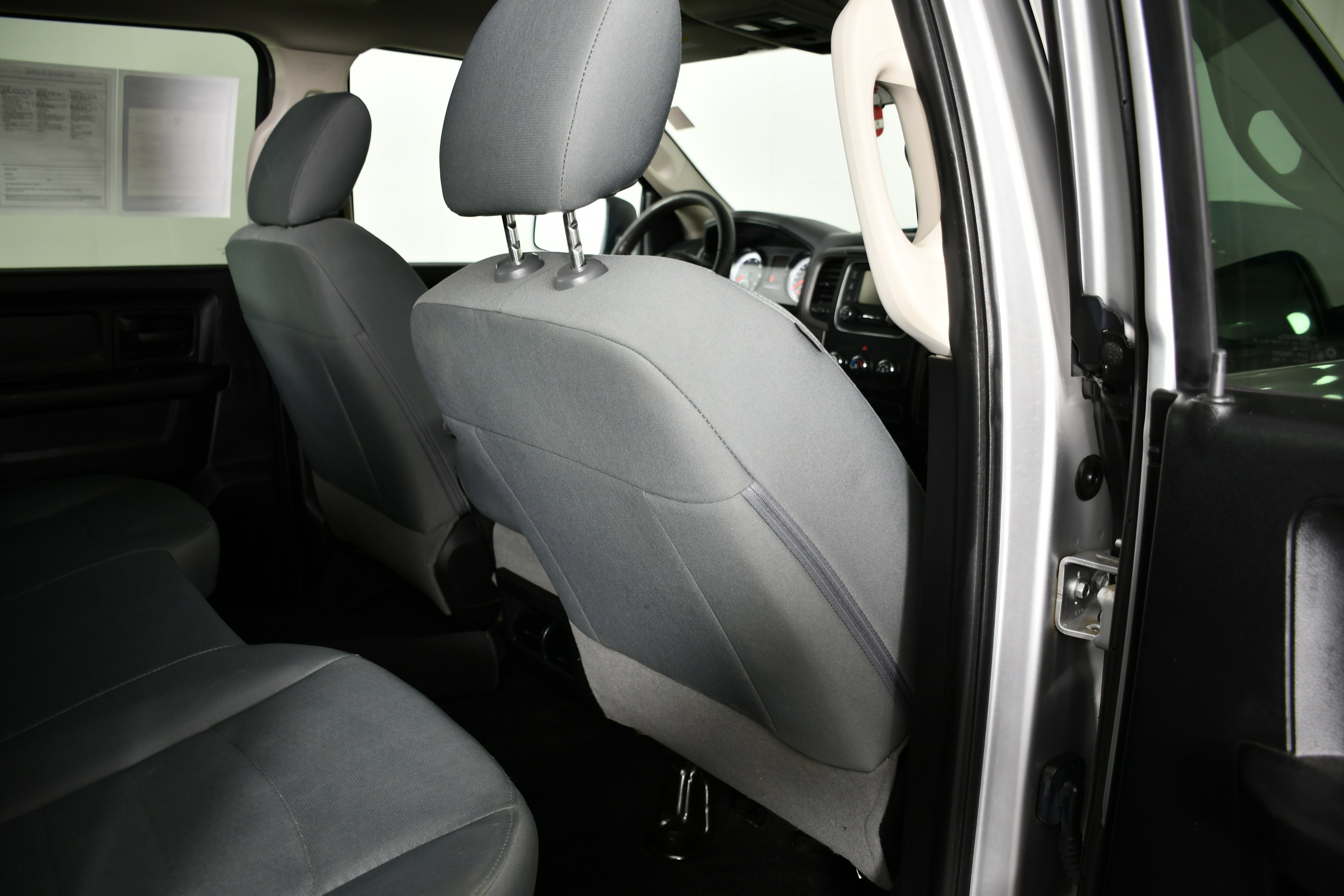 Used 2017 RAM 1500 Express w/ Express Value Package image 45