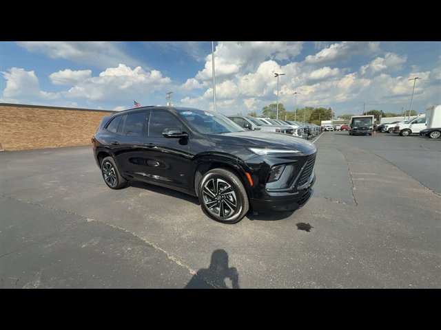 Certified 2026 Buick Enclave Sport Touring w/ Power Package AWD/4WD image 2