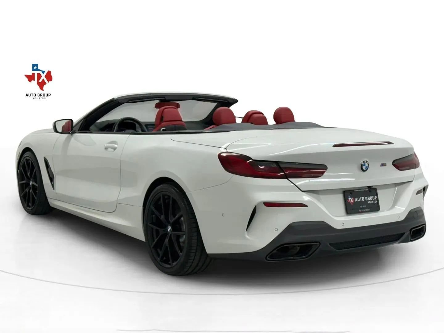 Used 2019 BMW M850i xDrive Convertible w/ Driver Assistance Package image 4
