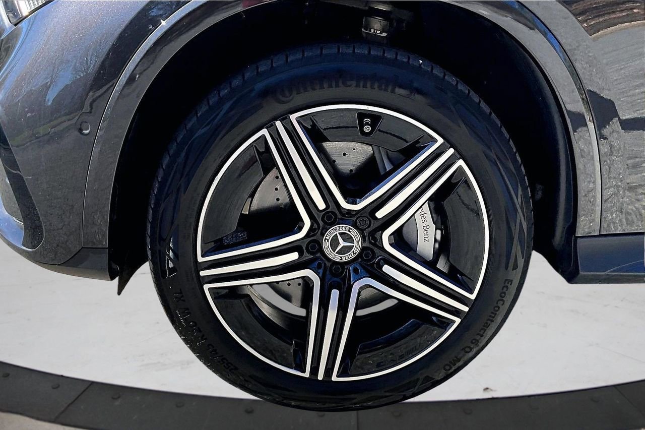 Used 2023 Mercedes-Benz GLC 300 image 33