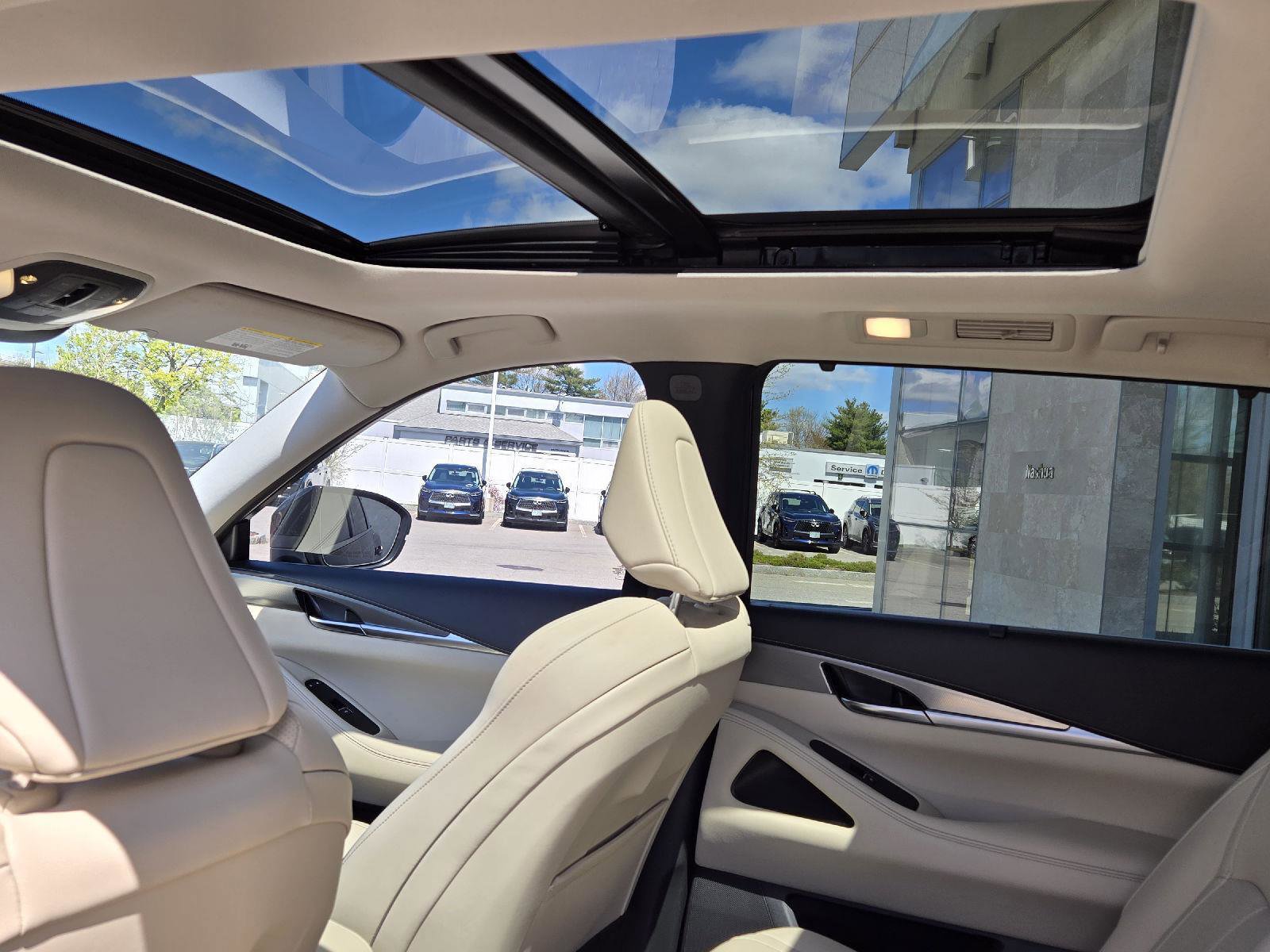 Certified 2023 INFINITI QX60 Luxe w/ Cargo Package AWD/4WD image 14