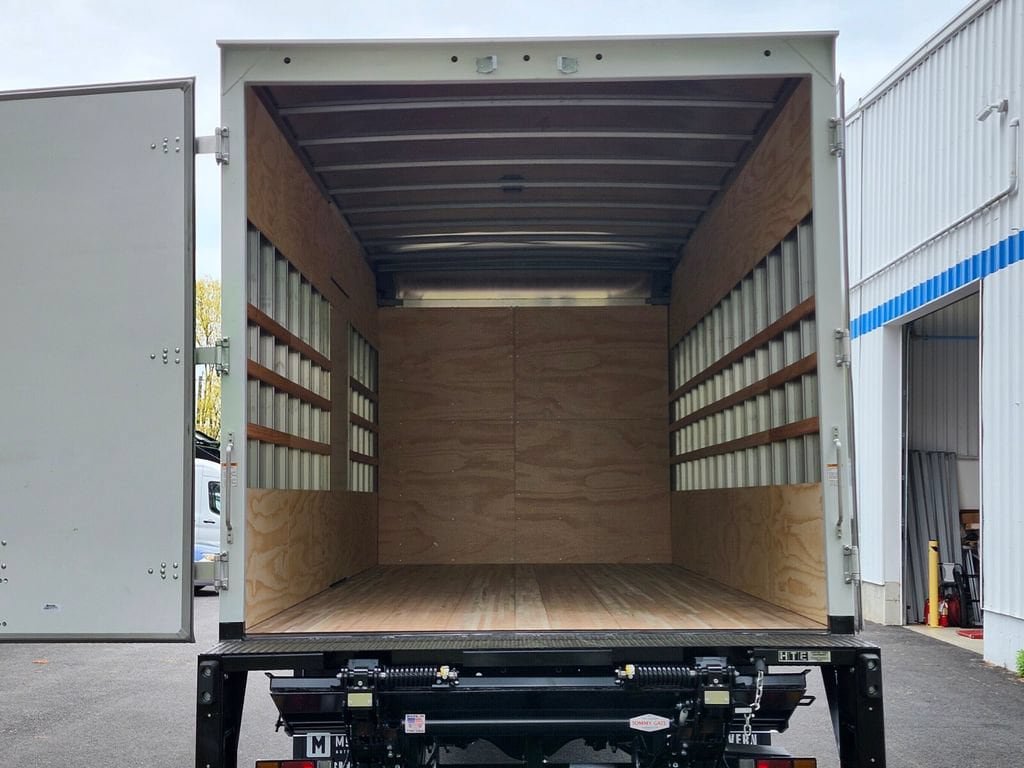 New 2026 Chevrolet Low Cab Forward 6500XD RWD image 21