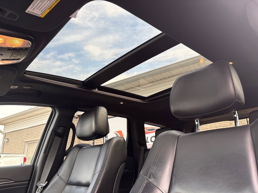 Used 2020 Jeep Grand Cherokee Limited w/ Luxury Group II image 15