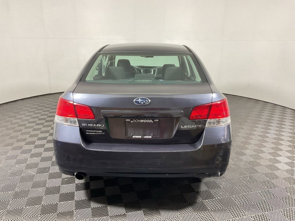 Used 2012 Subaru Legacy 2.5i Premium w/ All-Weather Pkg + Moonroof image 9