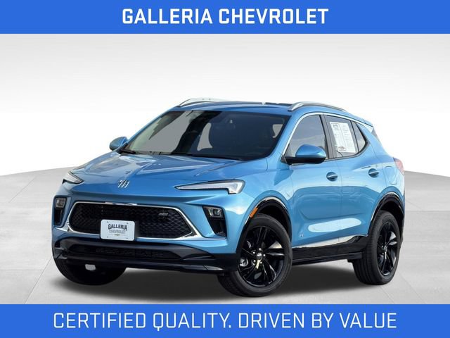 Used 2025 Buick Encore GX Sport Touring FWD image 2