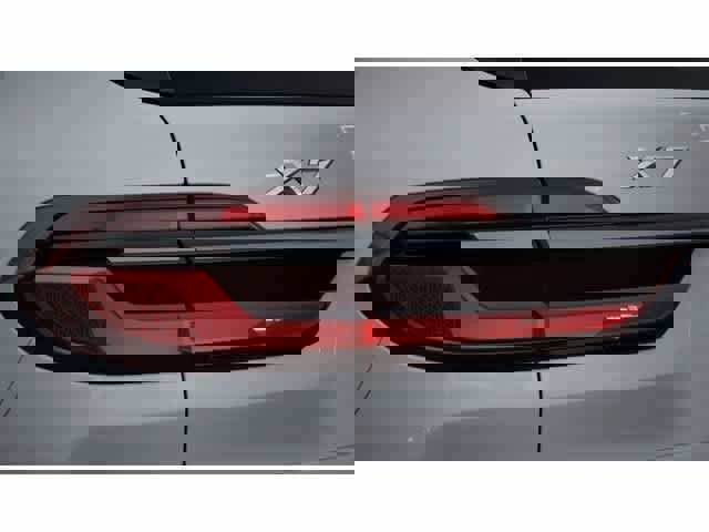 Used 2026 BMW X7 xDrive40i w/ Executive Package AWD/4WD image 8