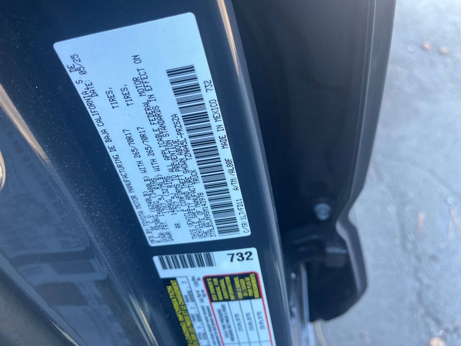 Used 2025 Toyota Tacoma TRD Off-Road image 27