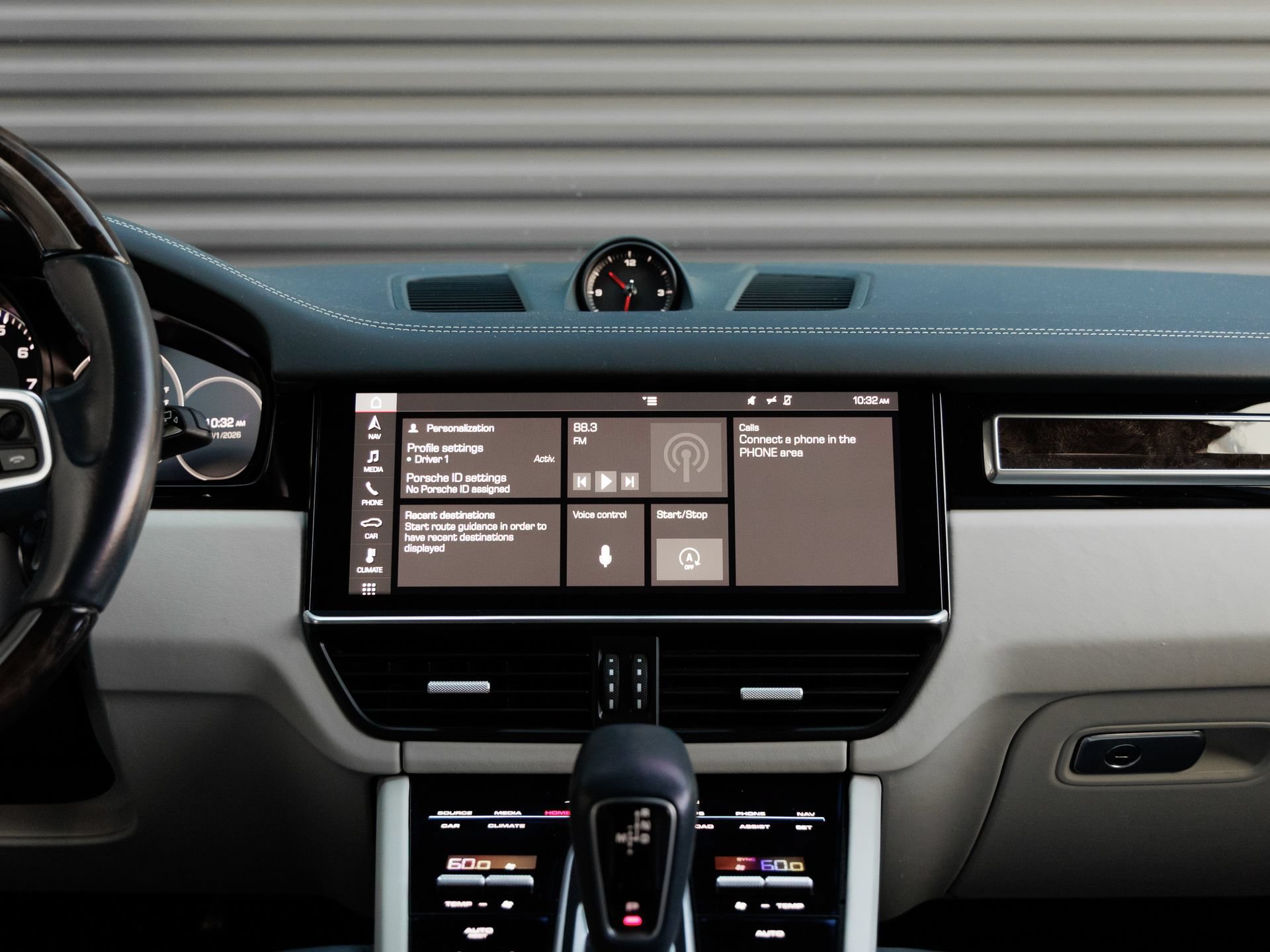 Certified 2019 Porsche Cayenne S AWD/4WD image 20