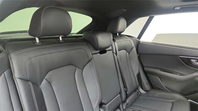 Used 2025 Audi Q8 Prestige w/ Prestige Package image 25