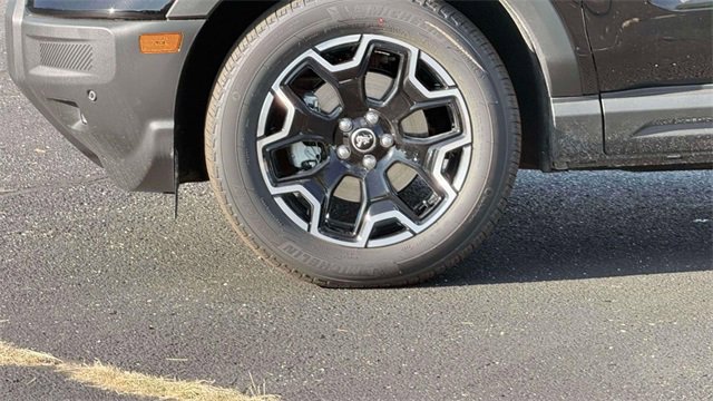 New 2025 Ford Bronco Sport Outer Banks w/ Outer Banks Tech Package+ image 9