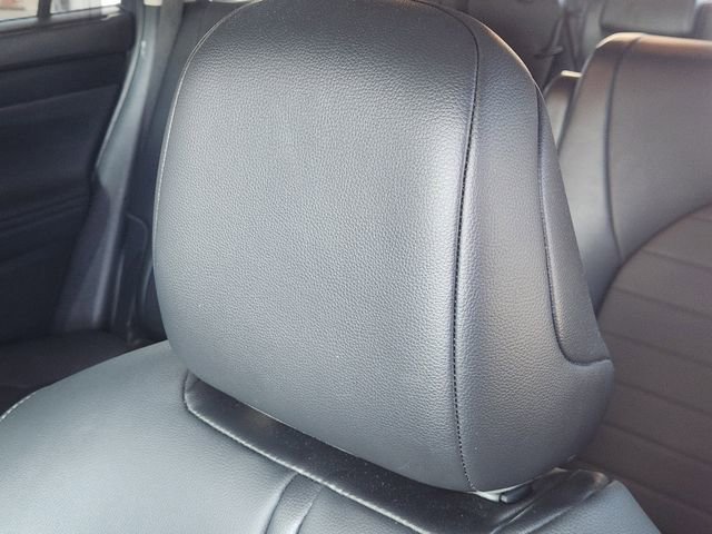 Used 2021 Toyota Highlander XLE image 24