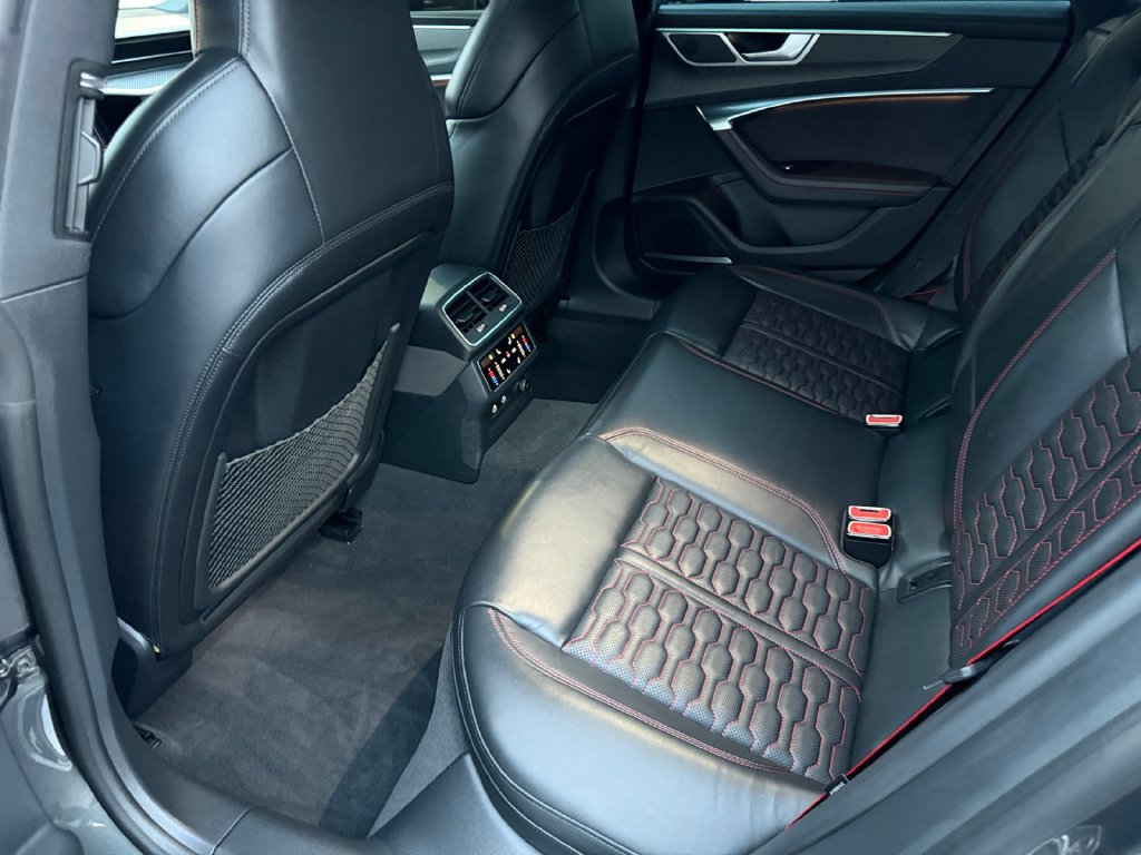 Used 2022 Audi RS 7 Sportback AWD/4WD image 12