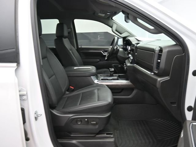 Used 2022 Chevrolet Silverado 1500 LTZ image 25