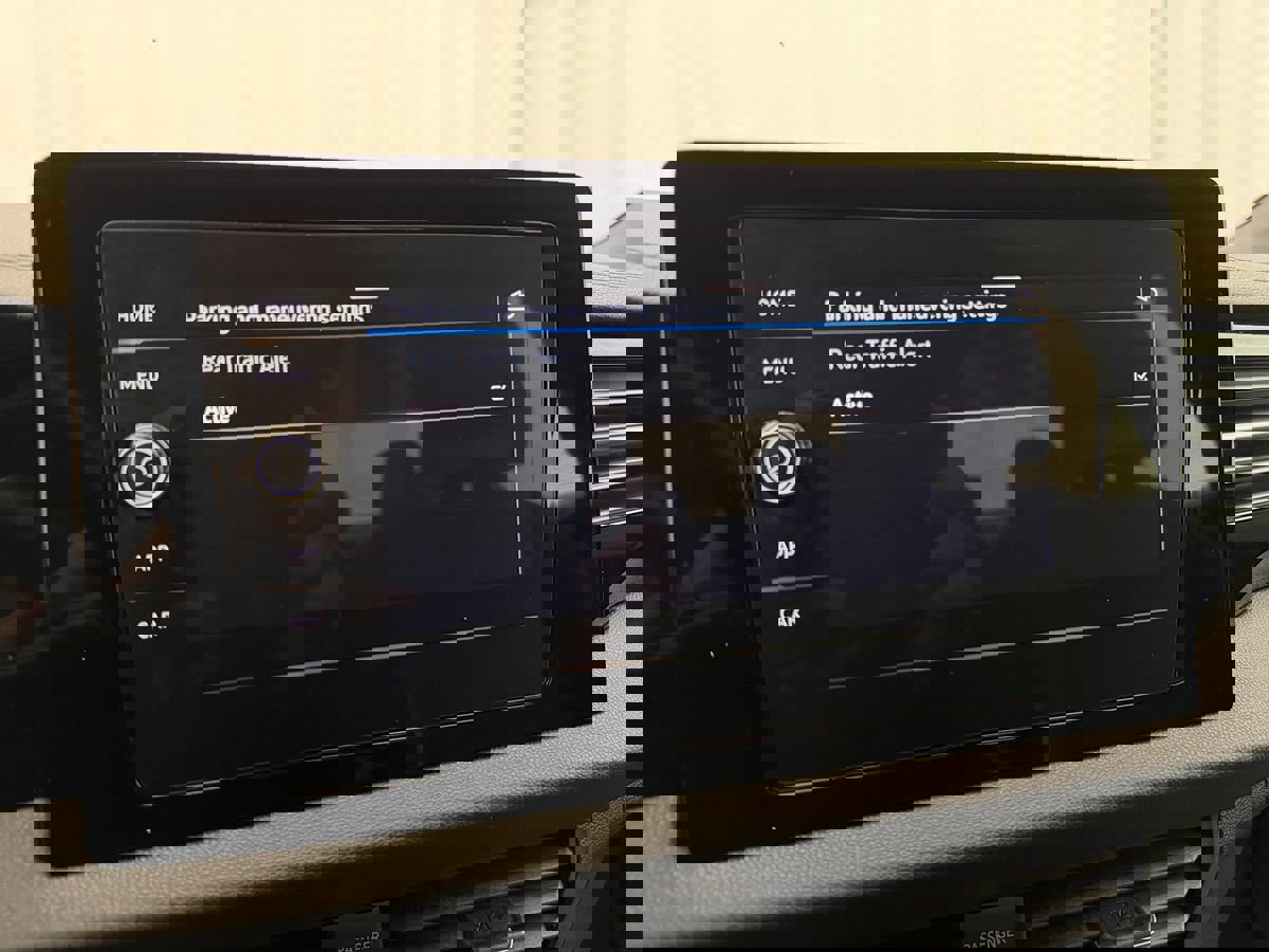 Used 2025 Volkswagen Jetta Sport image 20