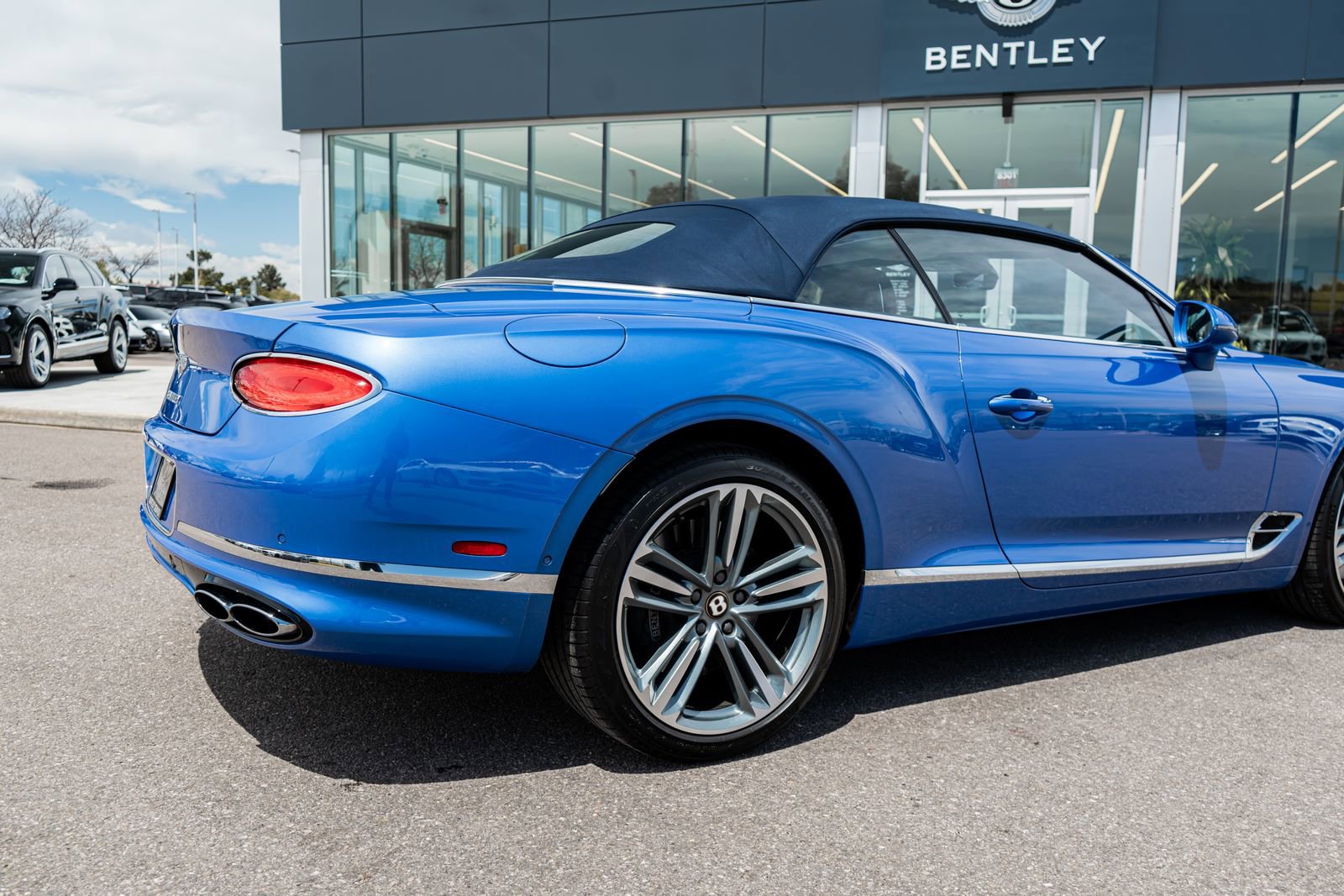 Used 2020 Bentley Continental GT AWD/4WD image 13