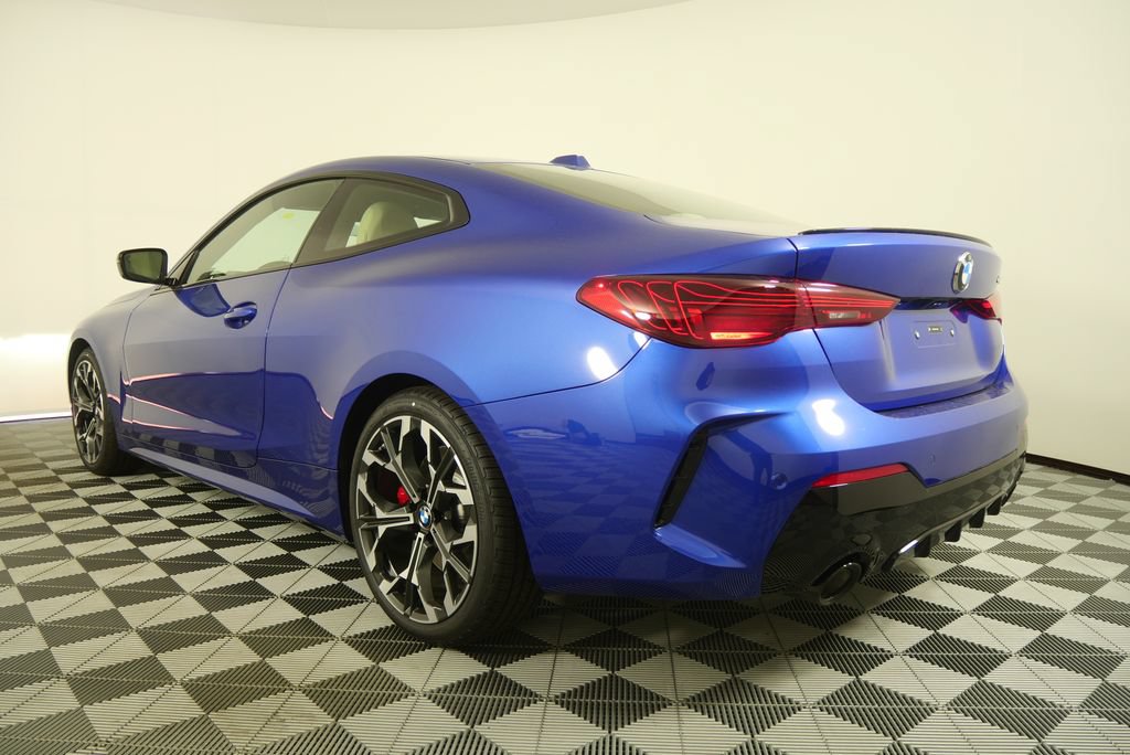 Used 2027 BMW 430i Coupe w/ M Sport Package RWD image 5