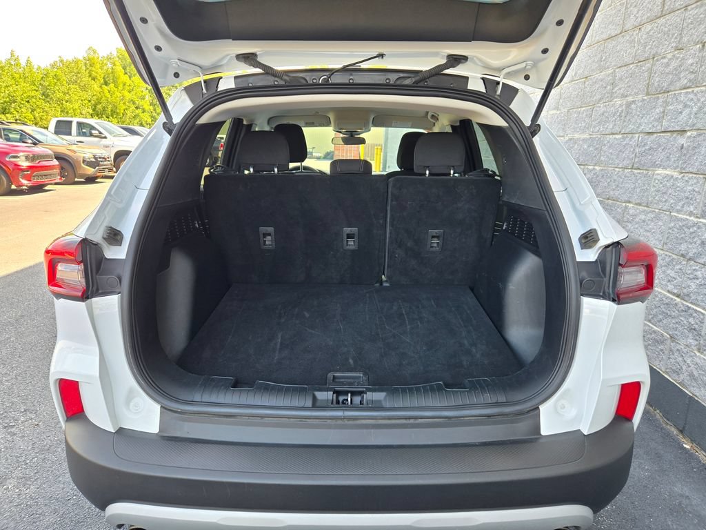 Used 2025 Ford Escape Active AWD/4WD image 34