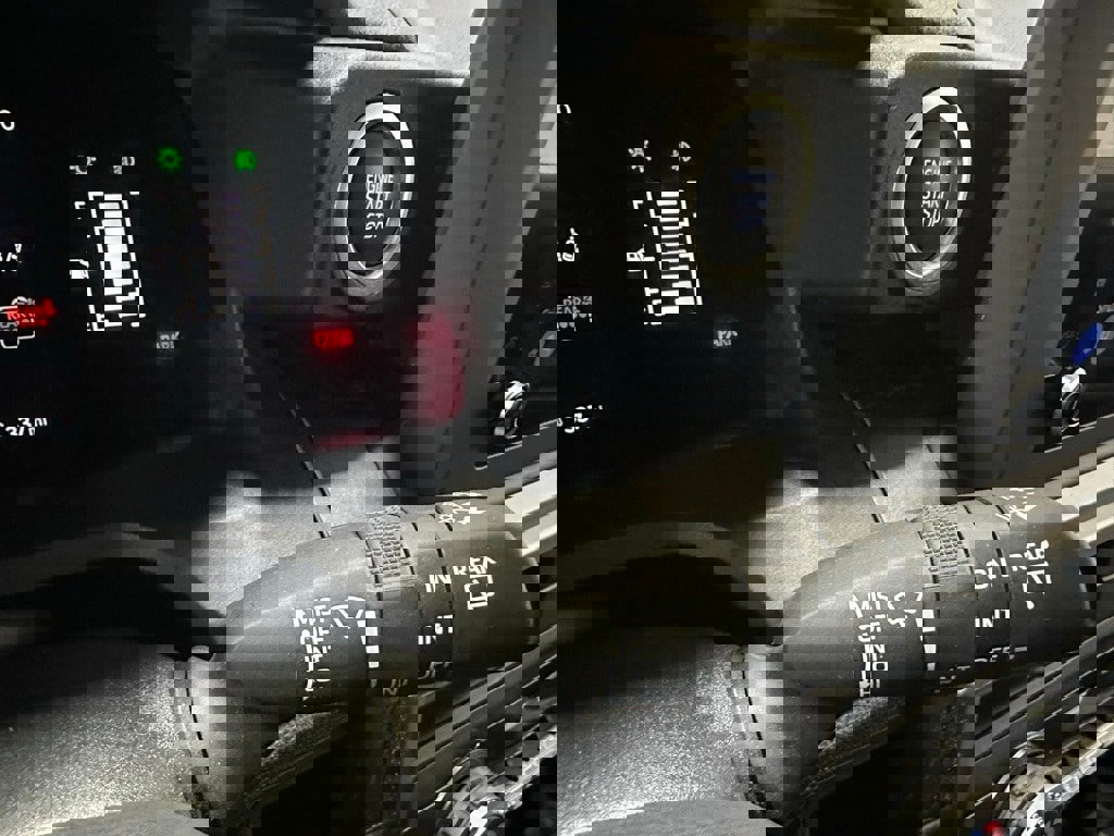 Used 2025 Toyota 4Runner SR5 image 22