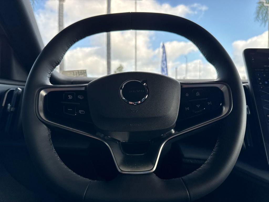 New 2026 Volvo EX30 Ultra w/ Climate Package image 22