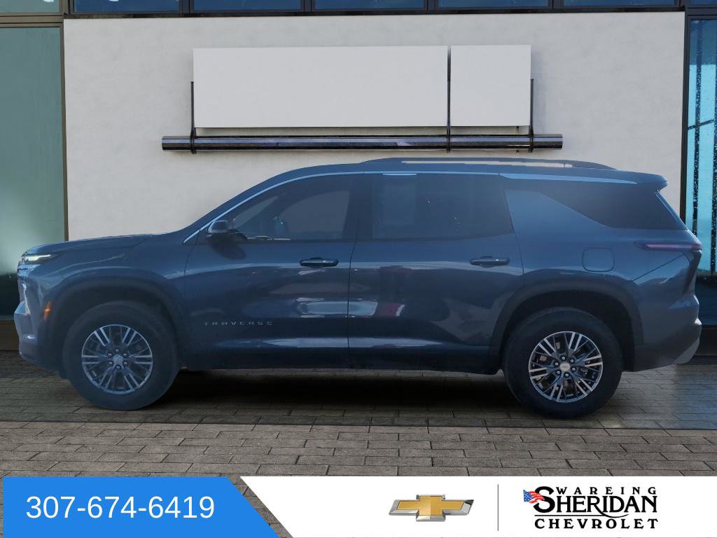 Used 2024 Chevrolet Traverse LT w/ LPO, Floor Liner Package image 5