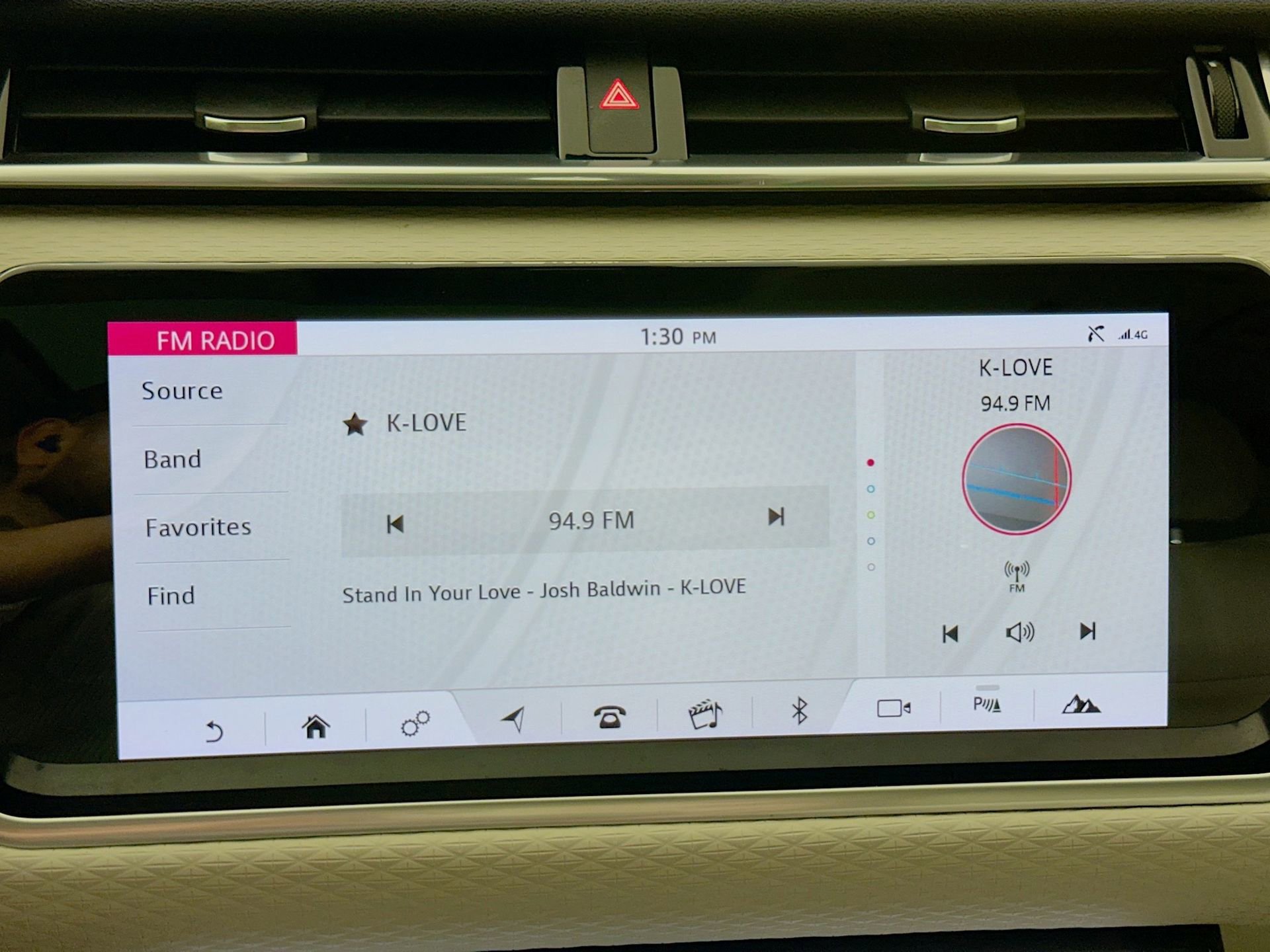 Used 2020 Land Rover Range Rover Velar S AWD/4WD image 16