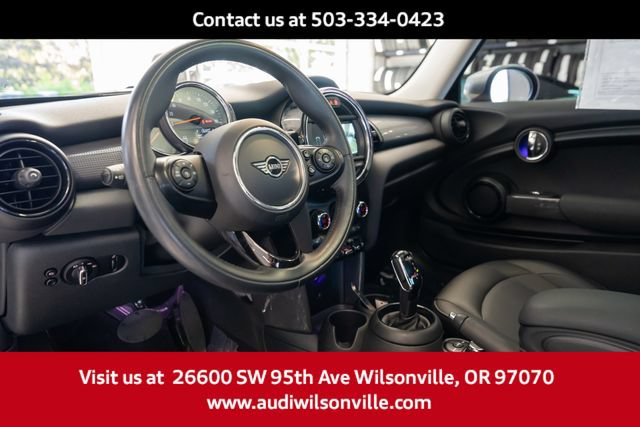 Used 2020 MINI Cooper 2-Door Hardtop FWD image 23