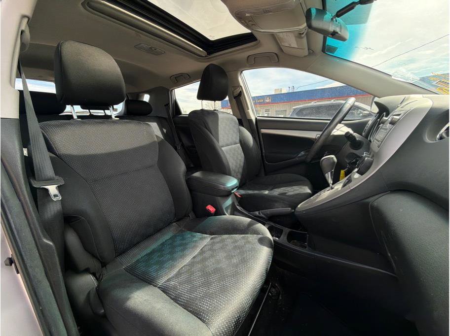 Used 2010 Toyota Matrix S image 4