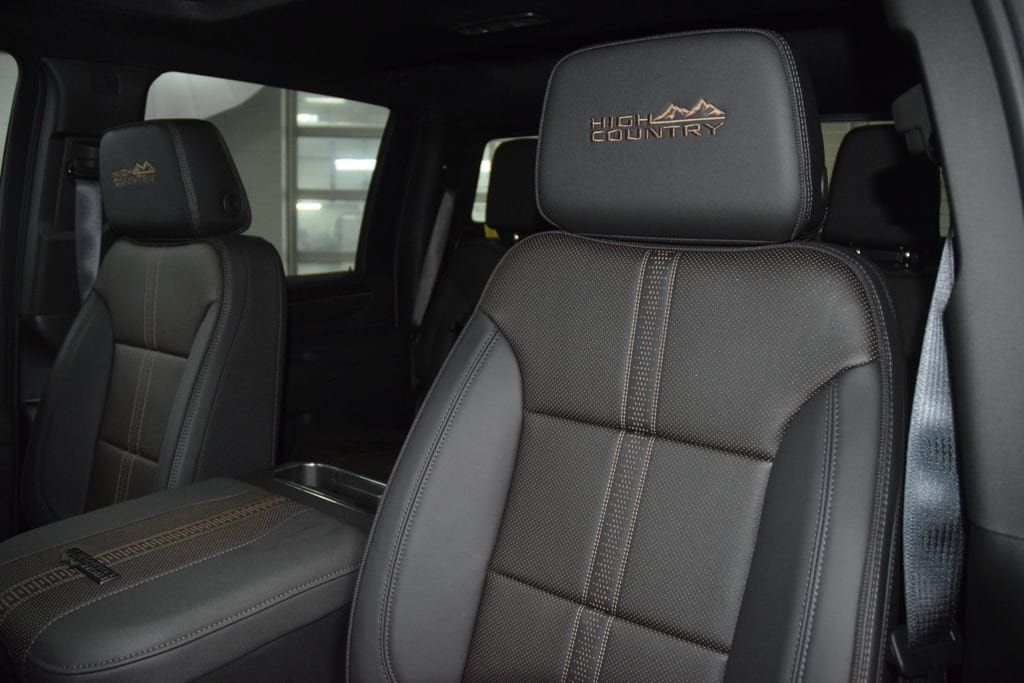 New 2026 Chevrolet Silverado 2500 High Country w/ High Country Premium Package AWD/4WD image 46