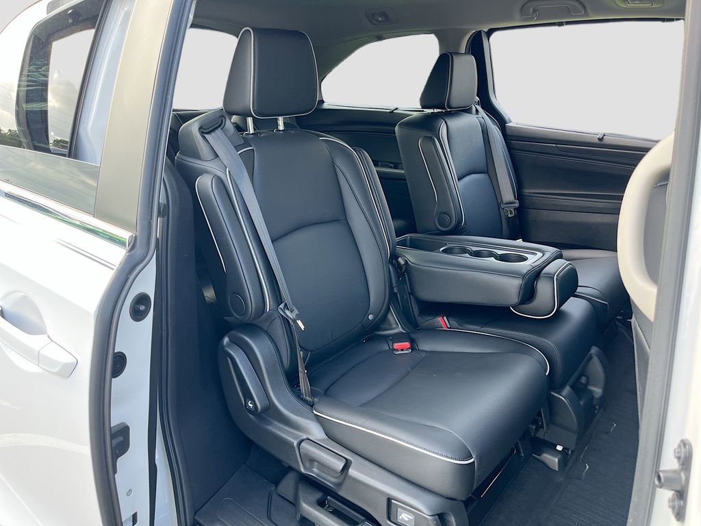 Used 2025 Honda Odyssey Touring image 30