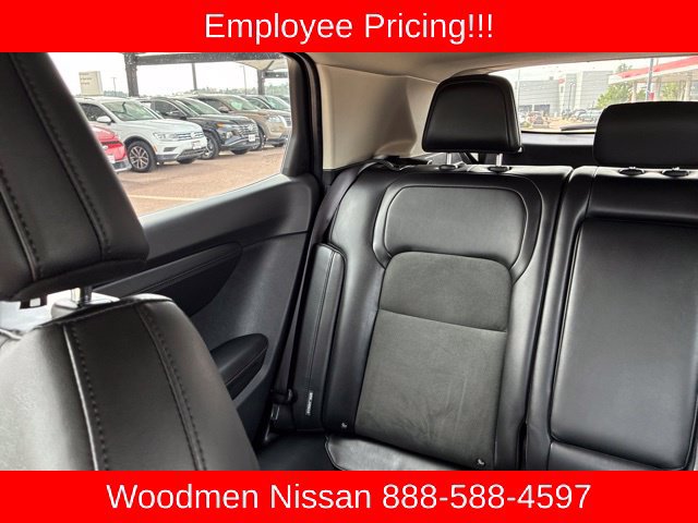 Used 2025 Nissan Ariya AWD image 17