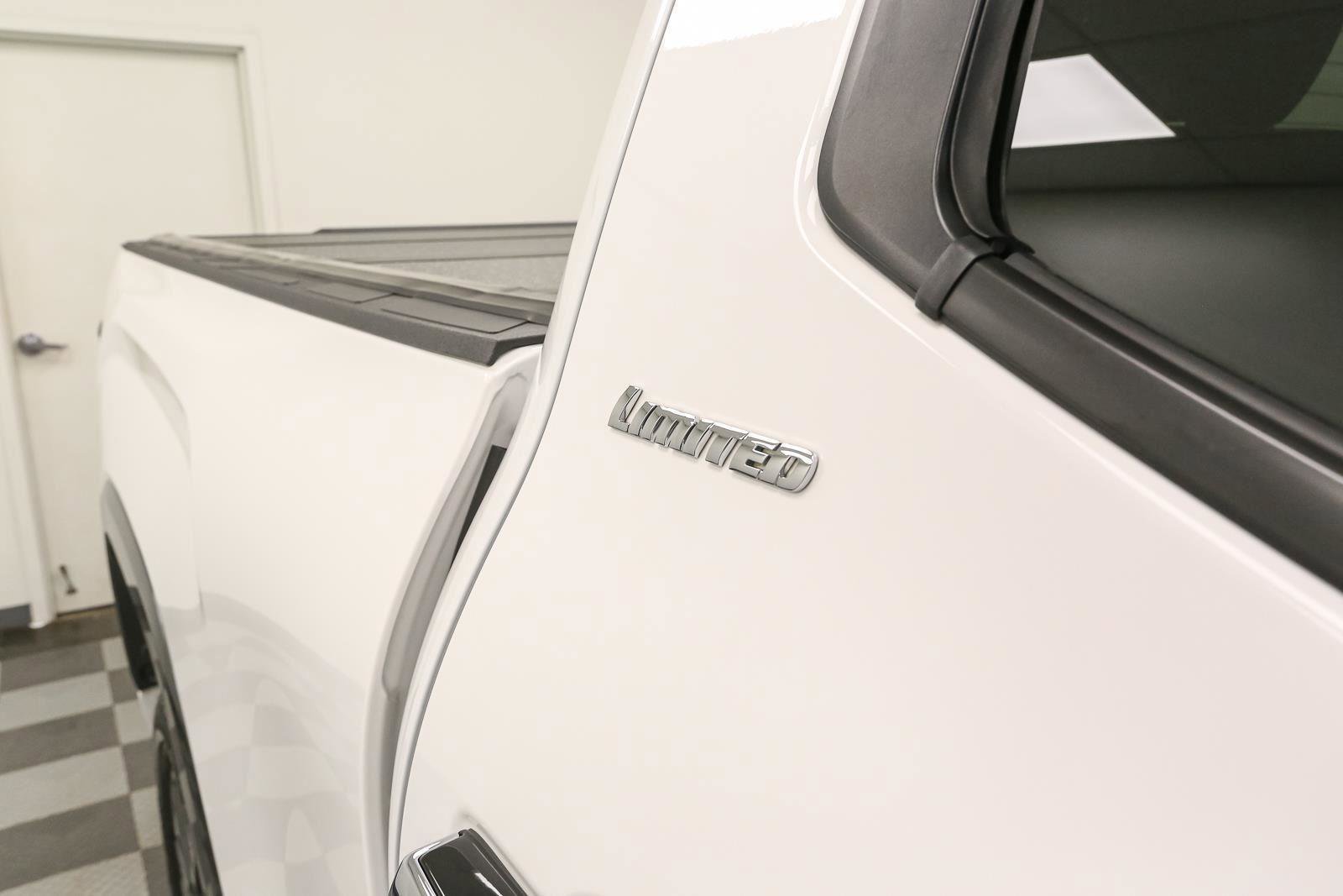 Used 2022 Toyota Tundra Limited image 8
