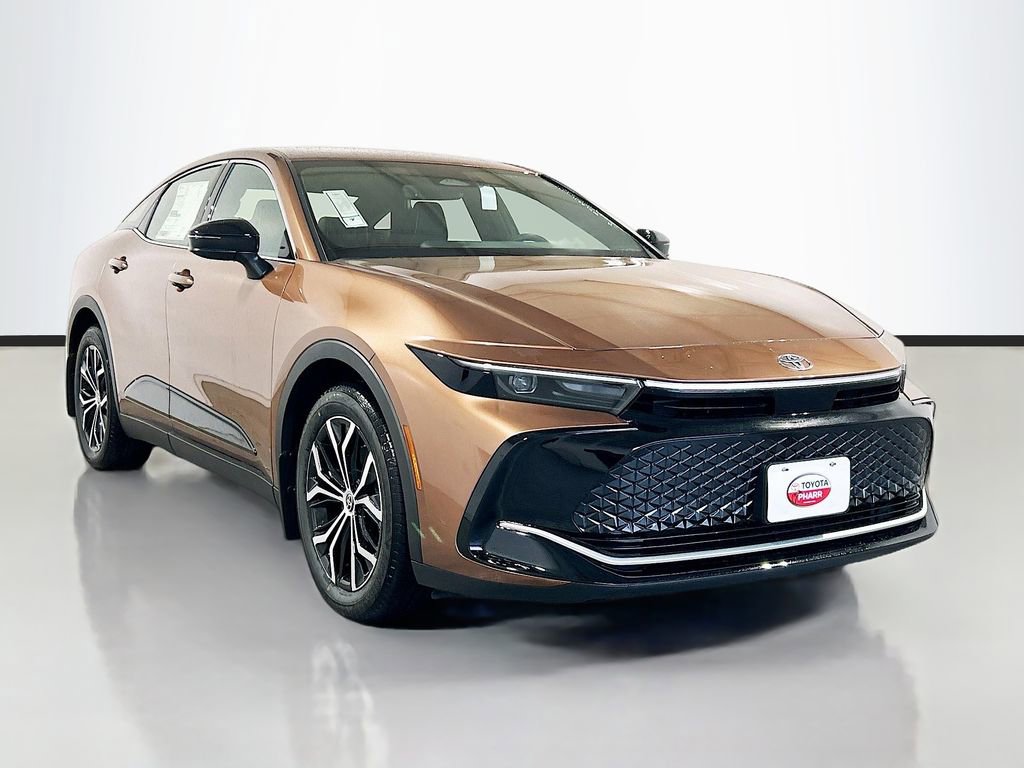 New 2026 Toyota Crown XLE image 3