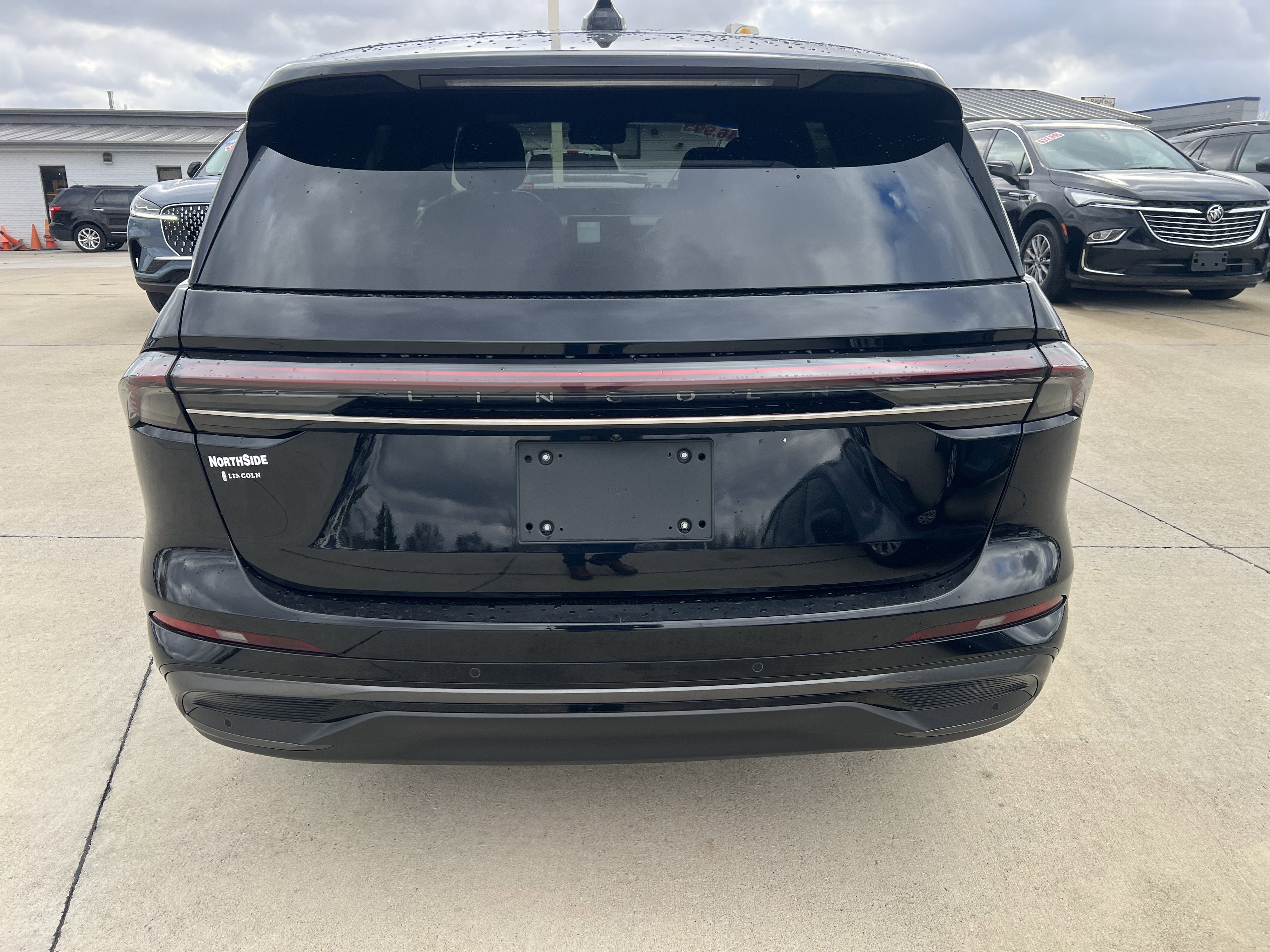 Used 2024 Lincoln Nautilus Premier w/ Equipment Group 102A AWD/4WD image 6
