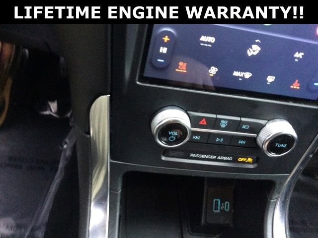 Used 2024 Ford Edge Titanium image 18