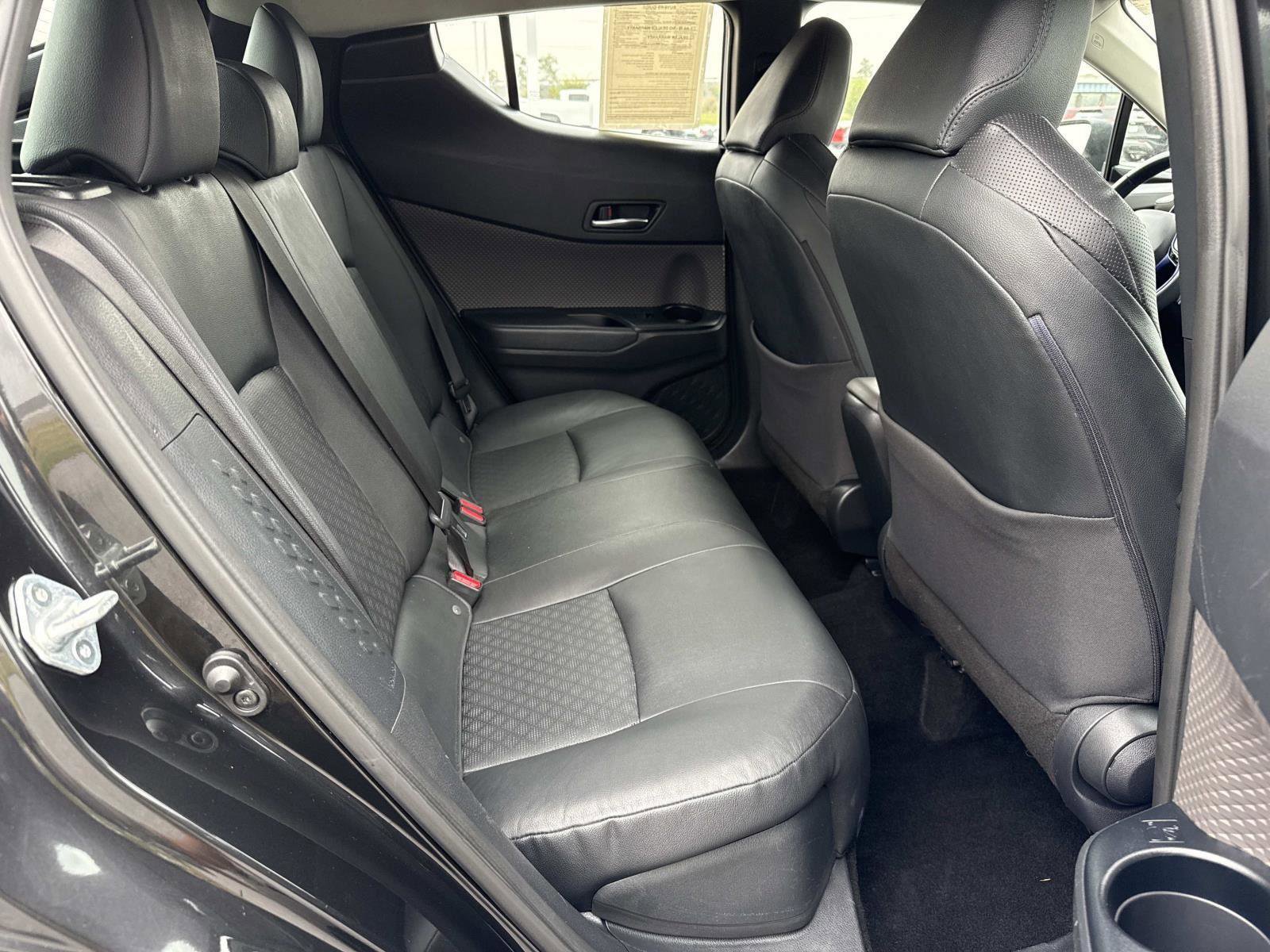 Used 2021 Toyota C-HR Limited image 21