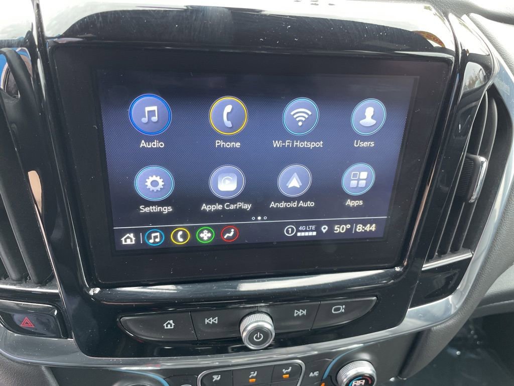 Used 2023 Chevrolet Traverse LT image 10