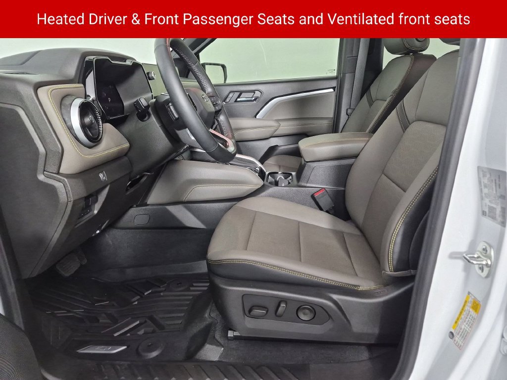 Certified 2025 Chevrolet Colorado ZR2 w/ Technology Package AWD/4WD image 18