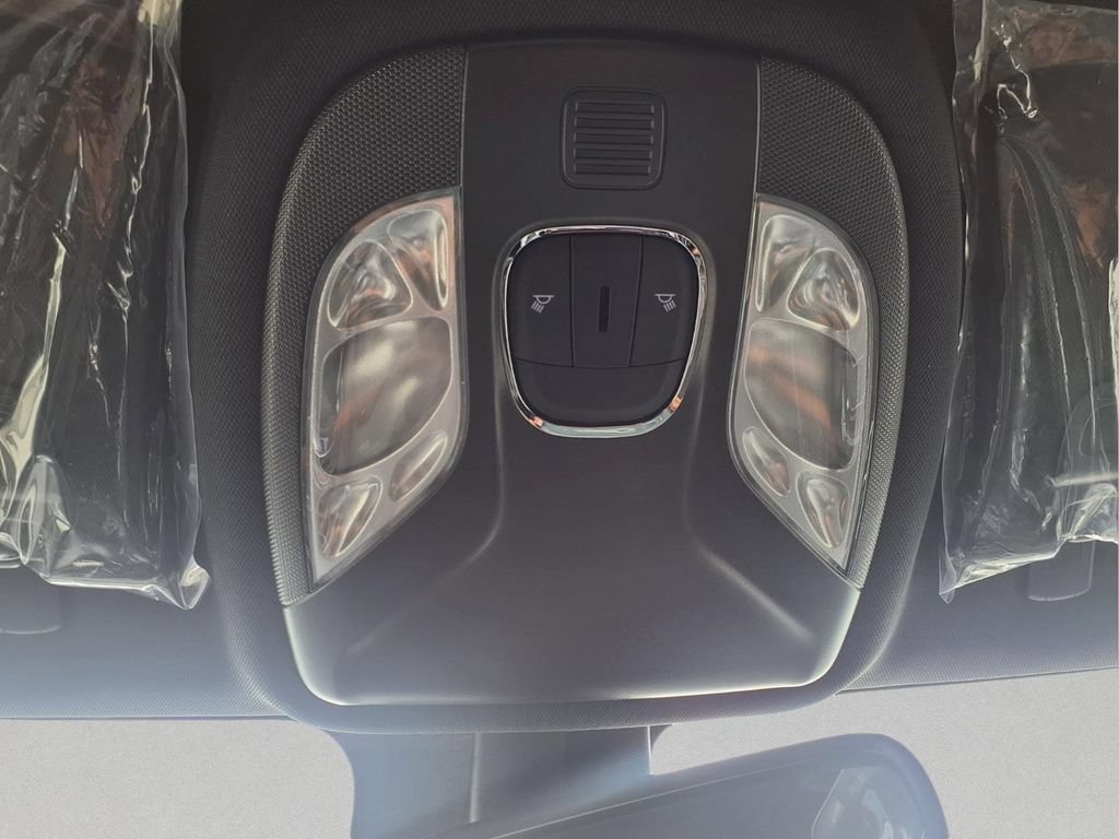 New 2026 Jeep Compass Latitude AWD/4WD image 29